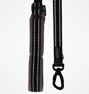 Skatrs Adventure in Style & Comfort Eclipse Leash for Dogs and Cats (Black)